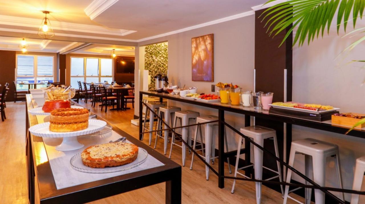 Balneário Camboriú Hotel Genova Bc מראה חיצוני תמונה